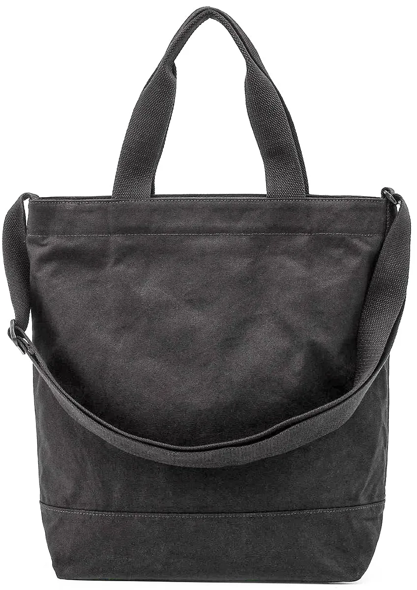 Levi Icon Tote In Black For Women