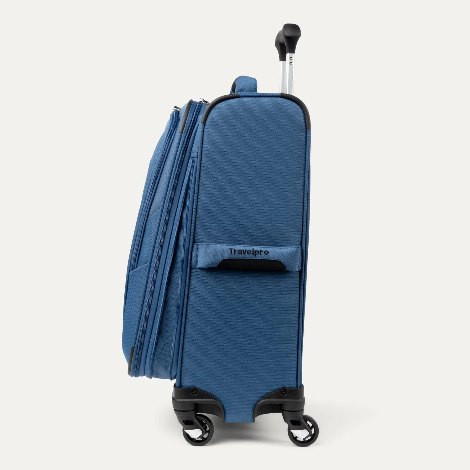 Maxlite® 5 Floating On Air Luggage Set