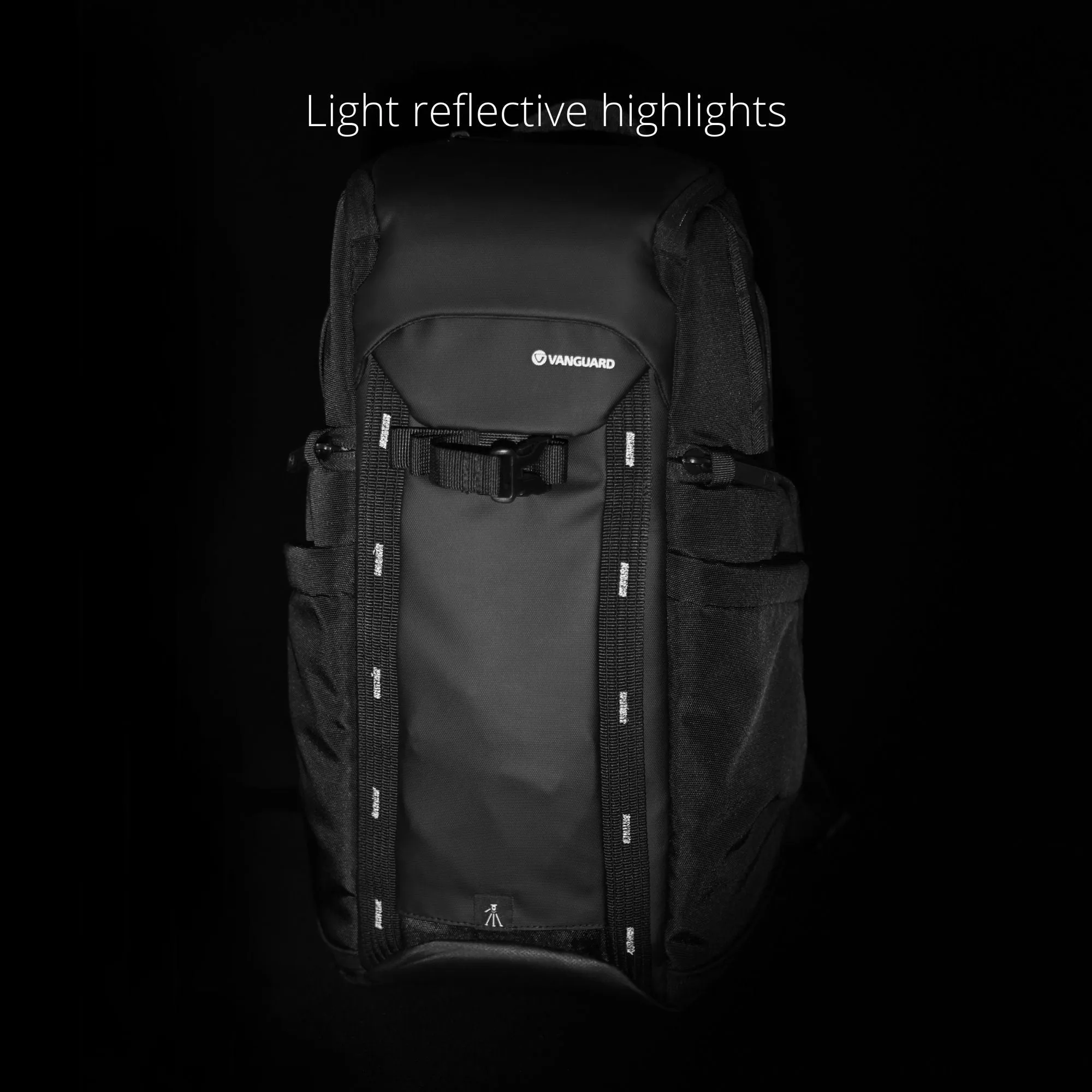 VEO ADAPTOR S41 BK 12 Litre Backpack with USB Port - Side Access