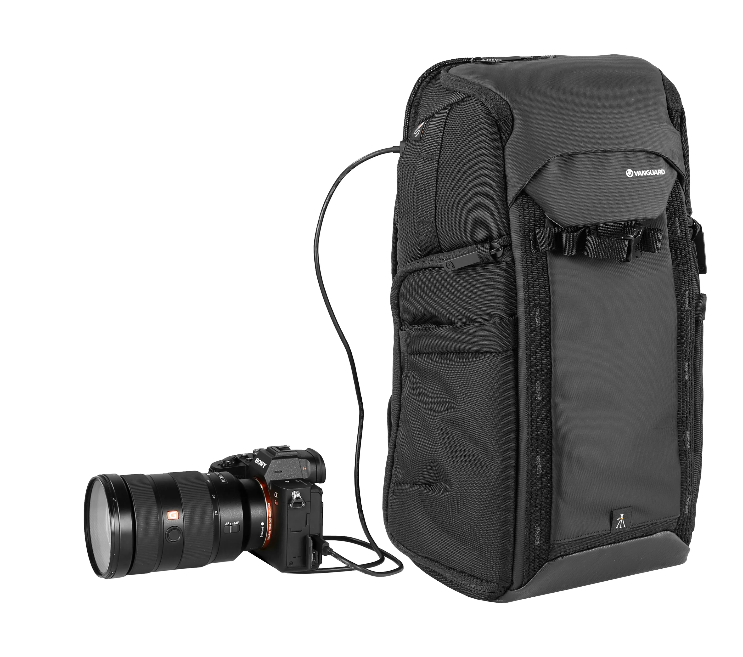 VEO Adaptor S46 Black Camera Backpack w/ USB Port - Side Access